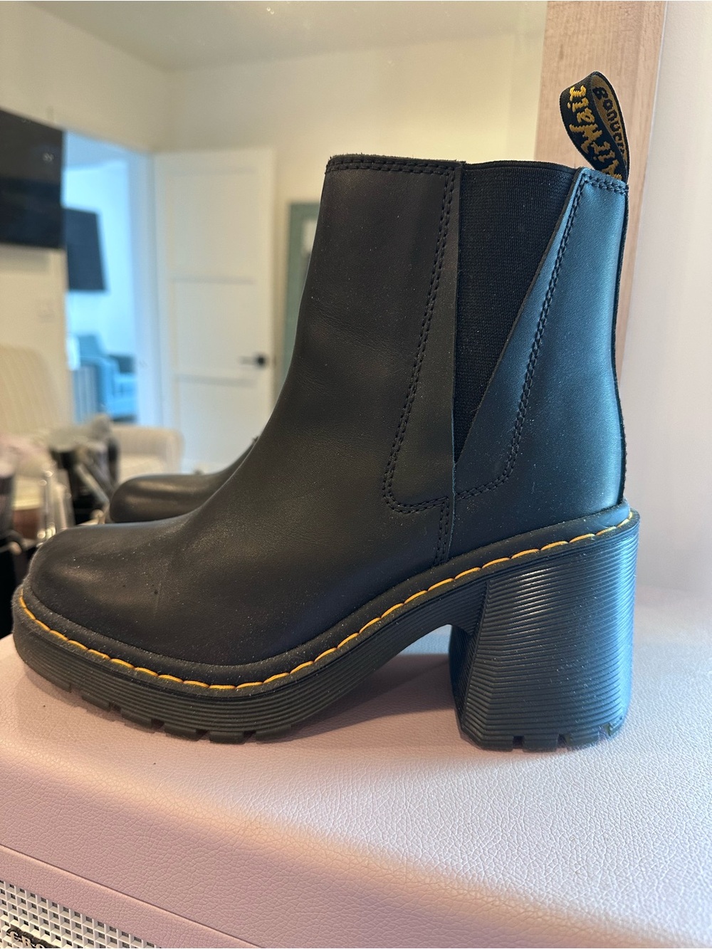Dr. Martens Black Leather Chelsea Platform Heeled Boots W/US 10